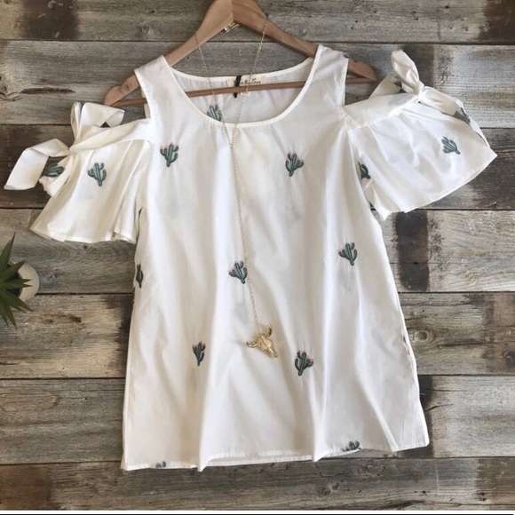 Tops - White blouse Cactus embroidery